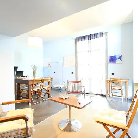 Sommavilla Flats *